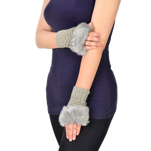 Gray Faux Fur Knit Fingerless Gloves - Picture 4 of 5